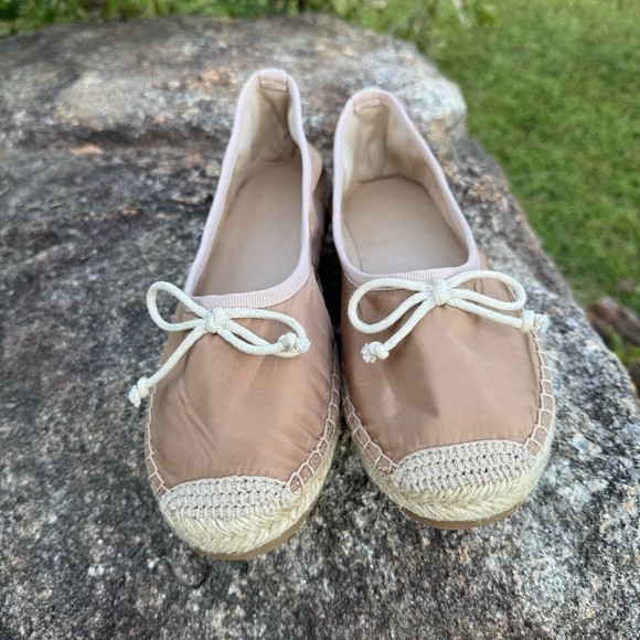 Softly Elegant Tan Espadrille Flats with Bow Detail - Picture 5 of 10